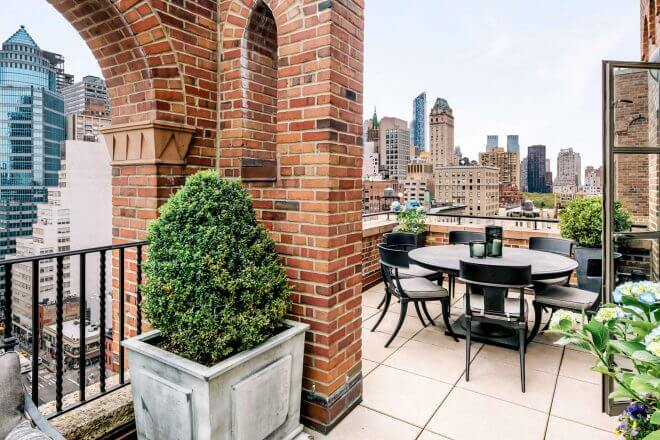 New York Skyline View - Corcoran