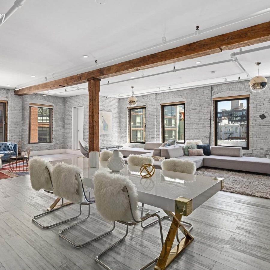 Get Comfy in This Classic Brooklyn Heights Carriage House Inhabit