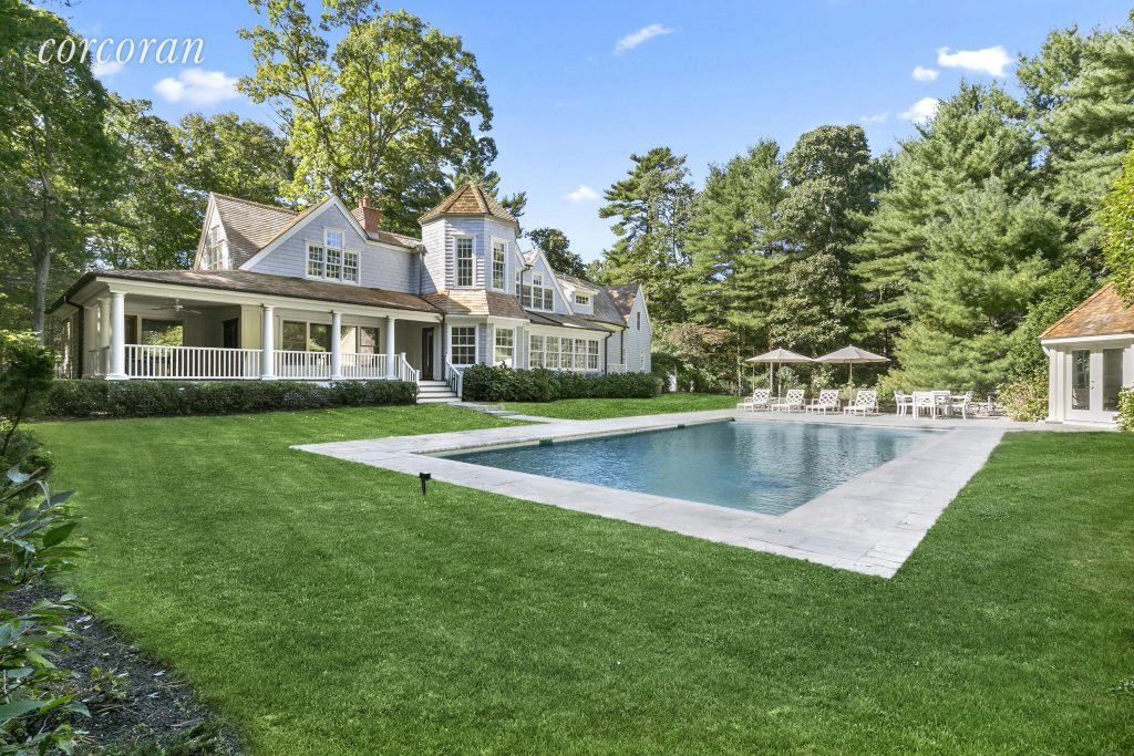 1 Scoy Lane, East Hampton. 