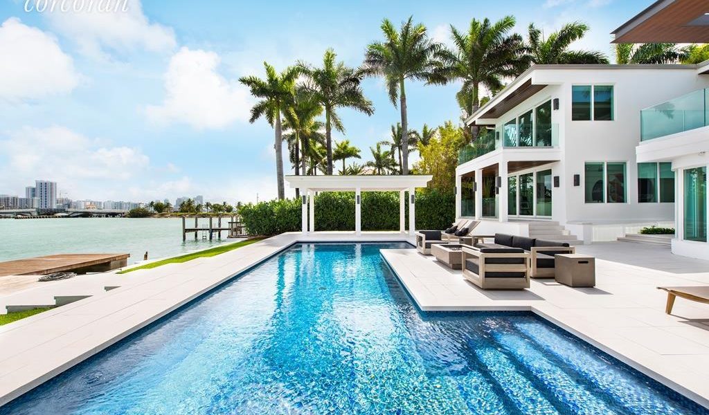 327 East Rivo Alto Drive, Miami Beach.
