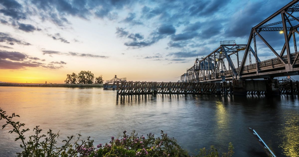 Corcoran Global Living Discovery Bay Properties, Widens