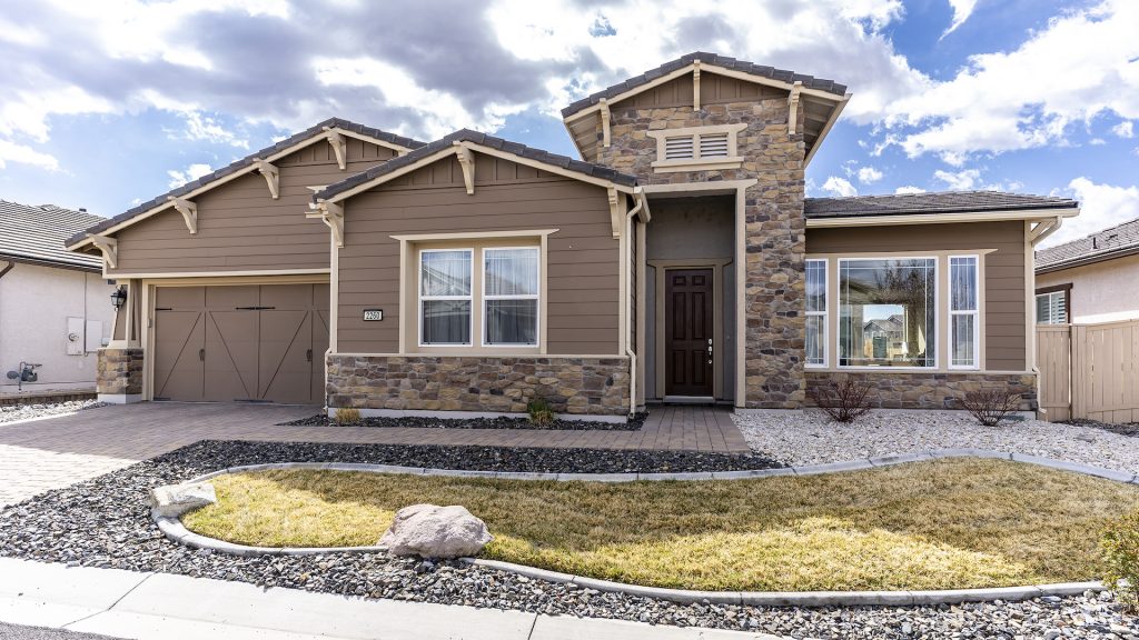 2260 Trakehner Lane, Reno