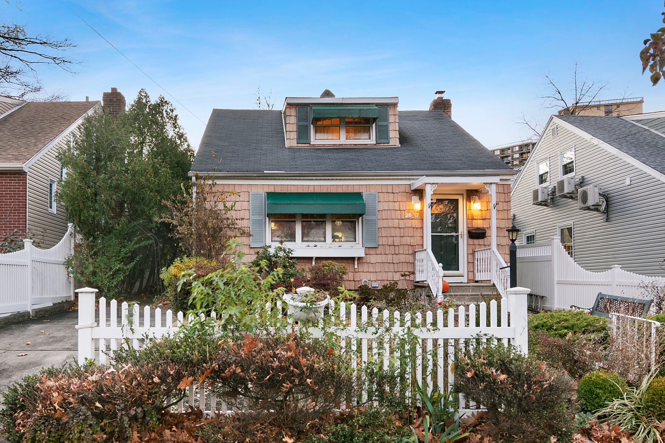 Cozy Up to These Cottages and Cabins For Sale Now Inhabit