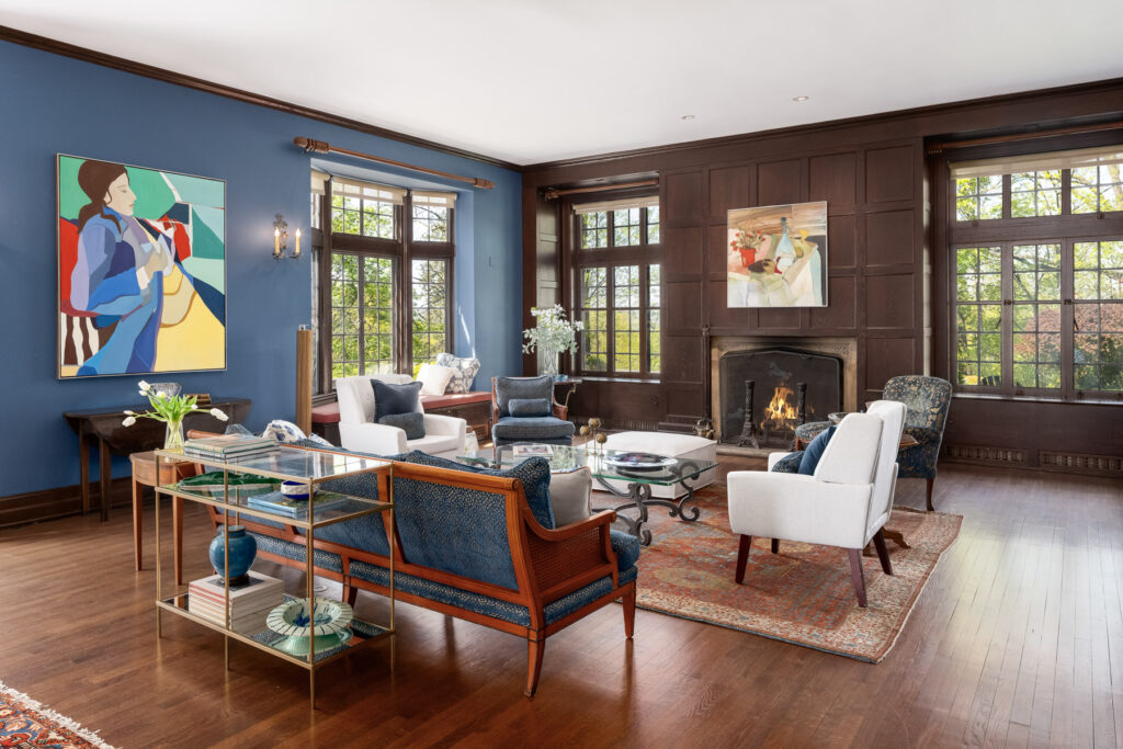 77 N Mountain Drive Dobbs Ferry